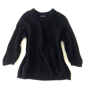 Zara knit • black very warm knit sweater